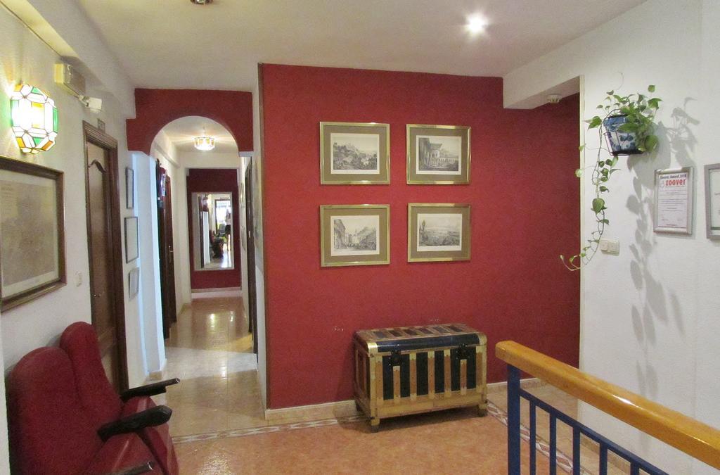 Hostal Nuevas Naciones Γρανάδα Εξωτερικό φωτογραφία