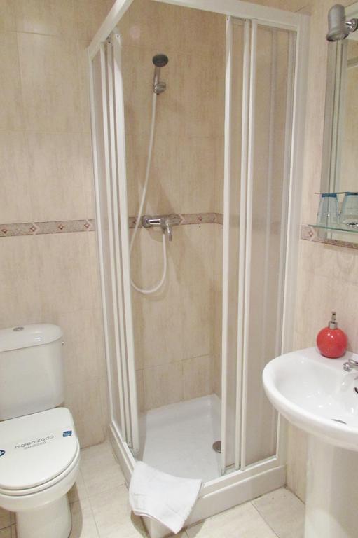 Hostal Nuevas Naciones Γρανάδα Εξωτερικό φωτογραφία
