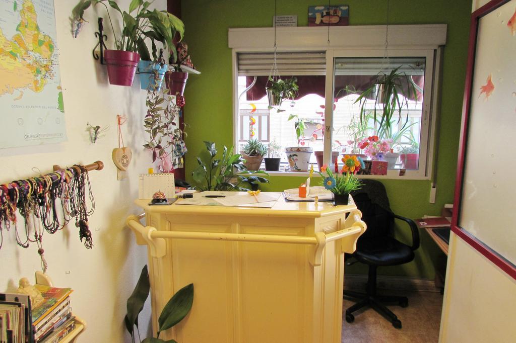 Hostal Nuevas Naciones Γρανάδα Εξωτερικό φωτογραφία
