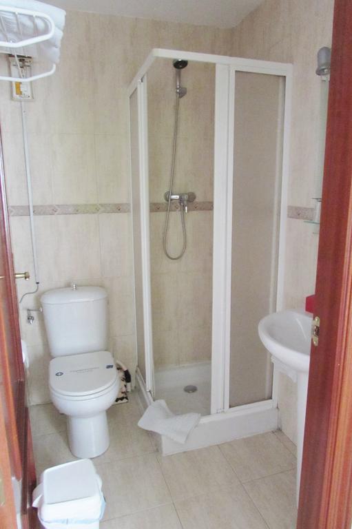 Hostal Nuevas Naciones Γρανάδα Εξωτερικό φωτογραφία